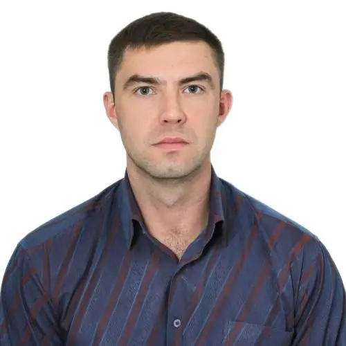 Максим  Антипин