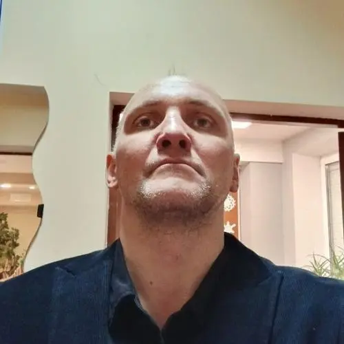 Андрей Больных